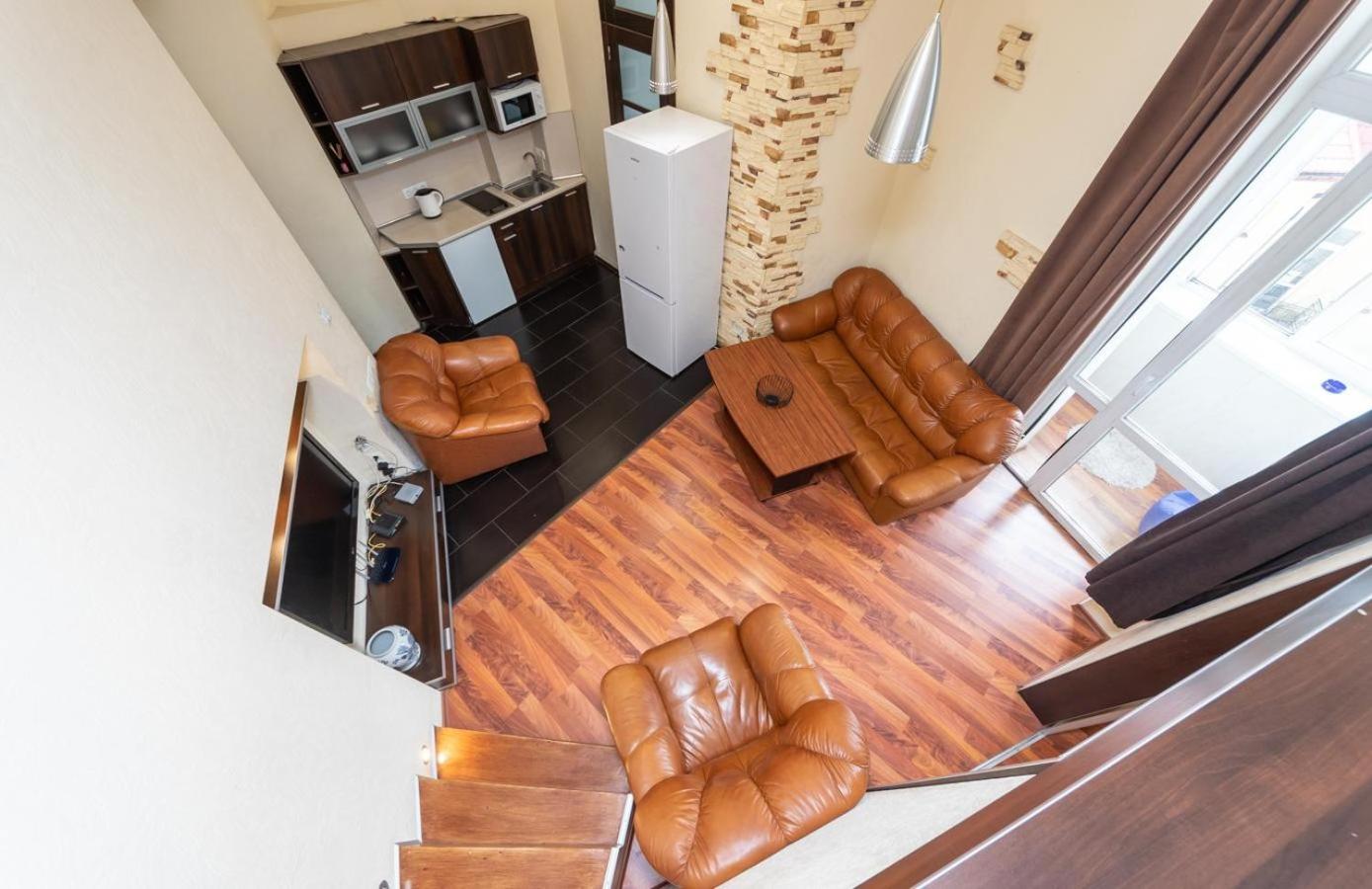 Comfortable Apartment On Mikhaylovskiy Lane Kyjev Exteriér fotografie