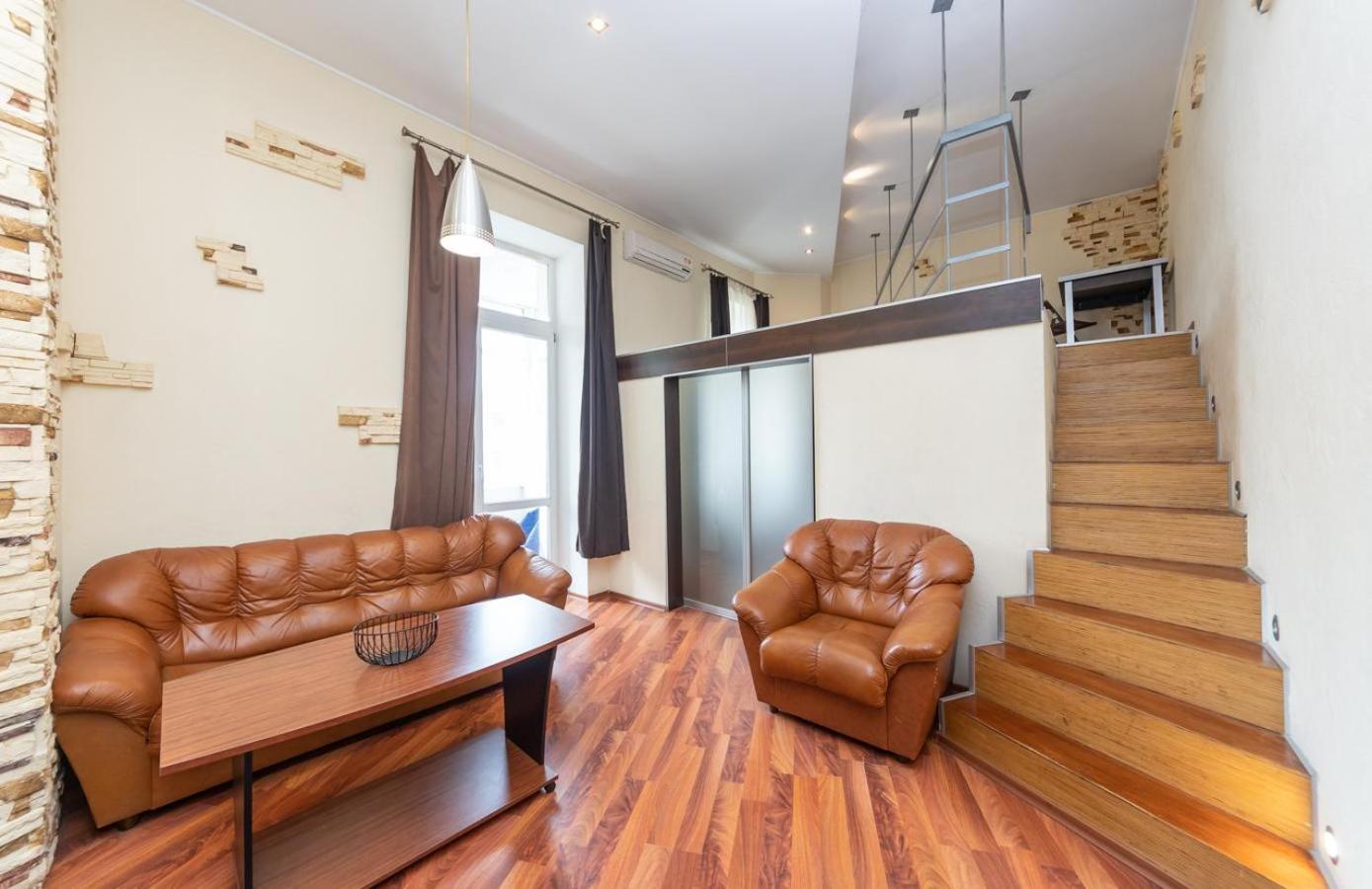 Comfortable Apartment On Mikhaylovskiy Lane Kyjev Exteriér fotografie