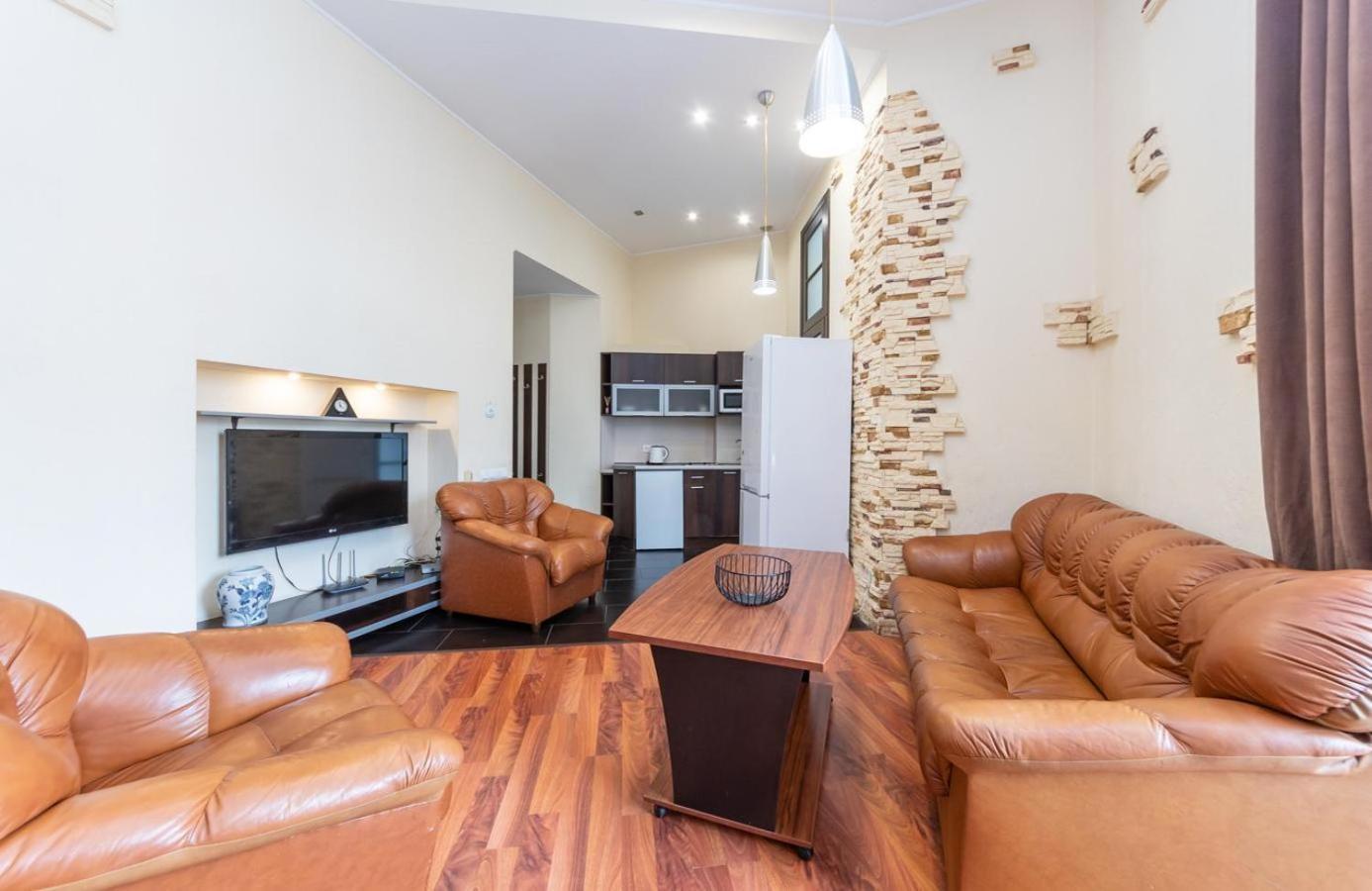 Comfortable Apartment On Mikhaylovskiy Lane Kyjev Exteriér fotografie